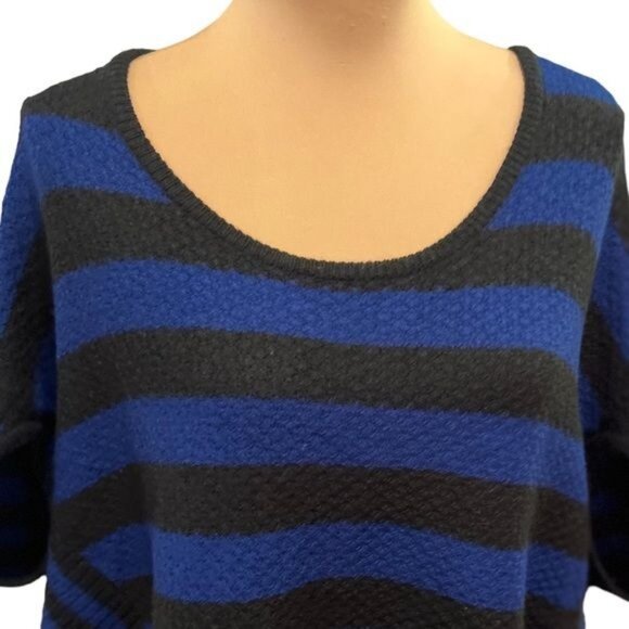 Free People Women’s Sweater Size Large Poncho Style Blue Black Striped Wool - Picture 6 of 12